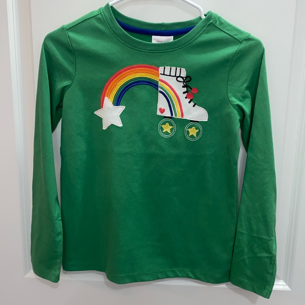 NWT Hanna Andersson rollerskate shirt.